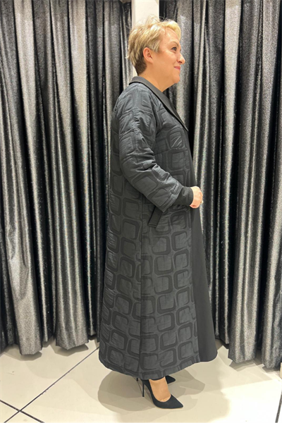 Selma Büyük Beden Yaka Detaylı Kapitone Kap