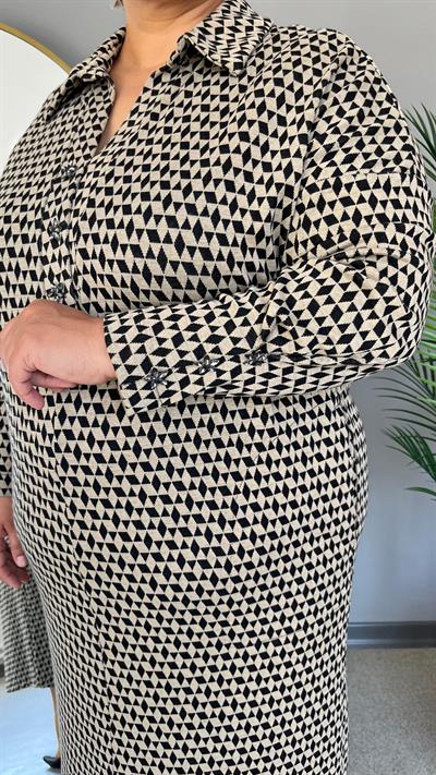 Selma Büyük Beden Yakalı Yarım Patlı Leopar Elbise