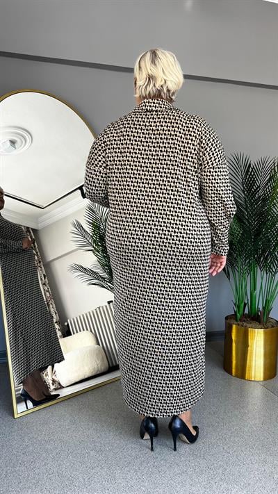 Selma Büyük Beden Yakalı Yarım Patlı Leopar Elbise