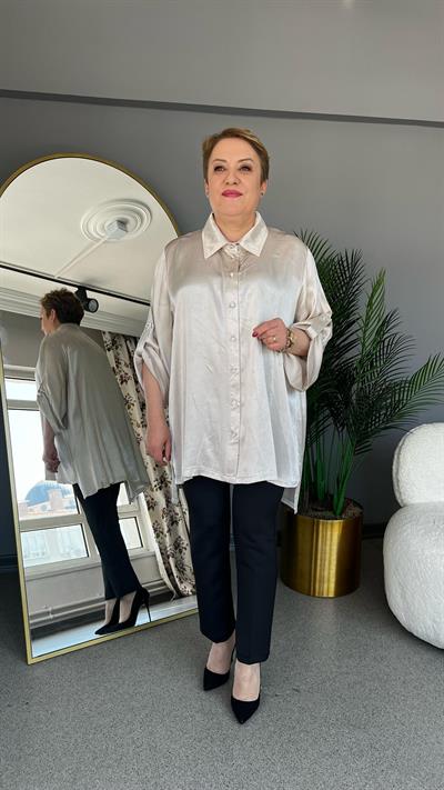 Selma Büyük Beden Yapıştırma Taş Detaylı Gömlek
