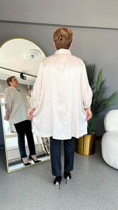 Selma Büyük Beden Yapıştırma Taş Detaylı Gömlek