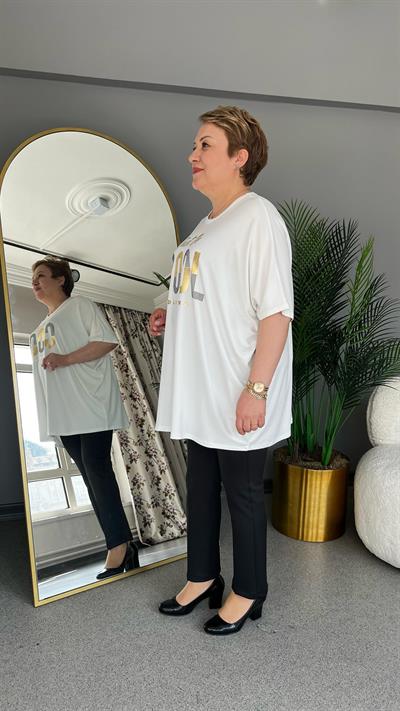 Selma Büyük Beden Yazı İşlemeli Bluz