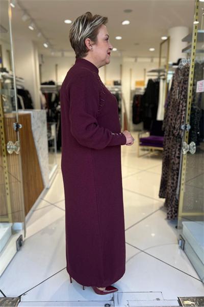 Selma Büyük Beden Yüksek Yaka İşlemeli Triko Elbise