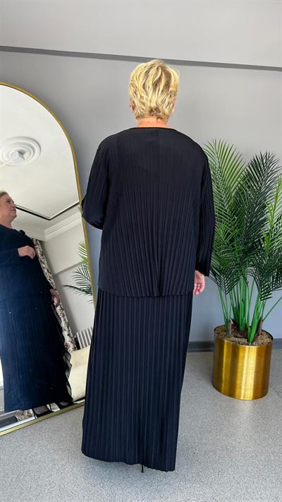 Selma Büyük Beden Zarif Çiçek İşlemeli Etekli Takım