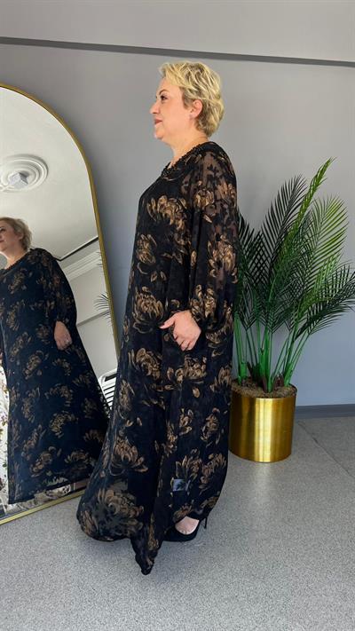 Selma Büyük Beden Zarif Çiçek İşlemeli Elbise