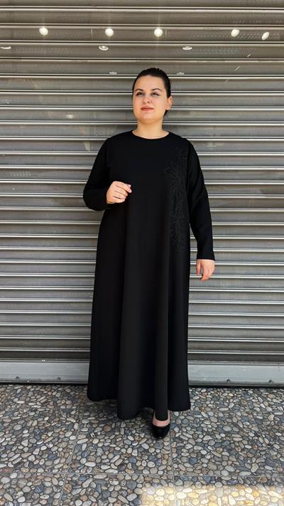 Selma Büyük Beden Zarif İnci İşleme Detaylı Siyah Elbise