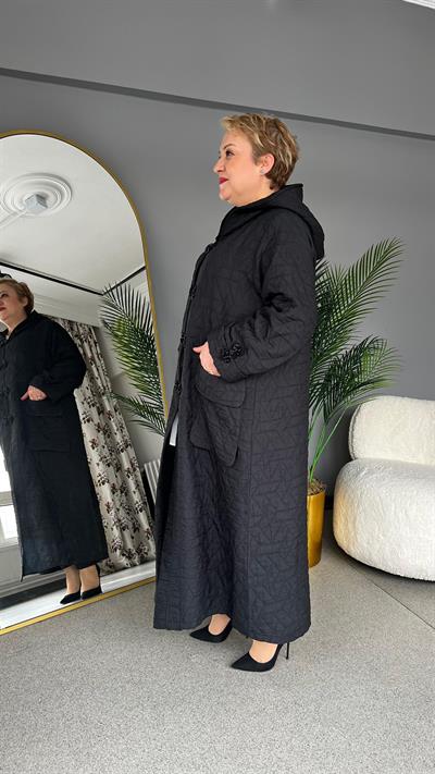 Selma Büyük Beden Zarif İşlemeli Siyah Pardesü