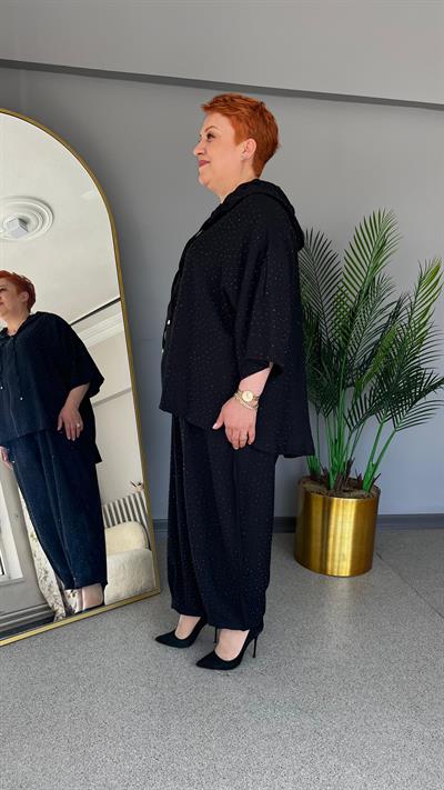 Selma Büyük Beden Taşlı Tasarım Takım