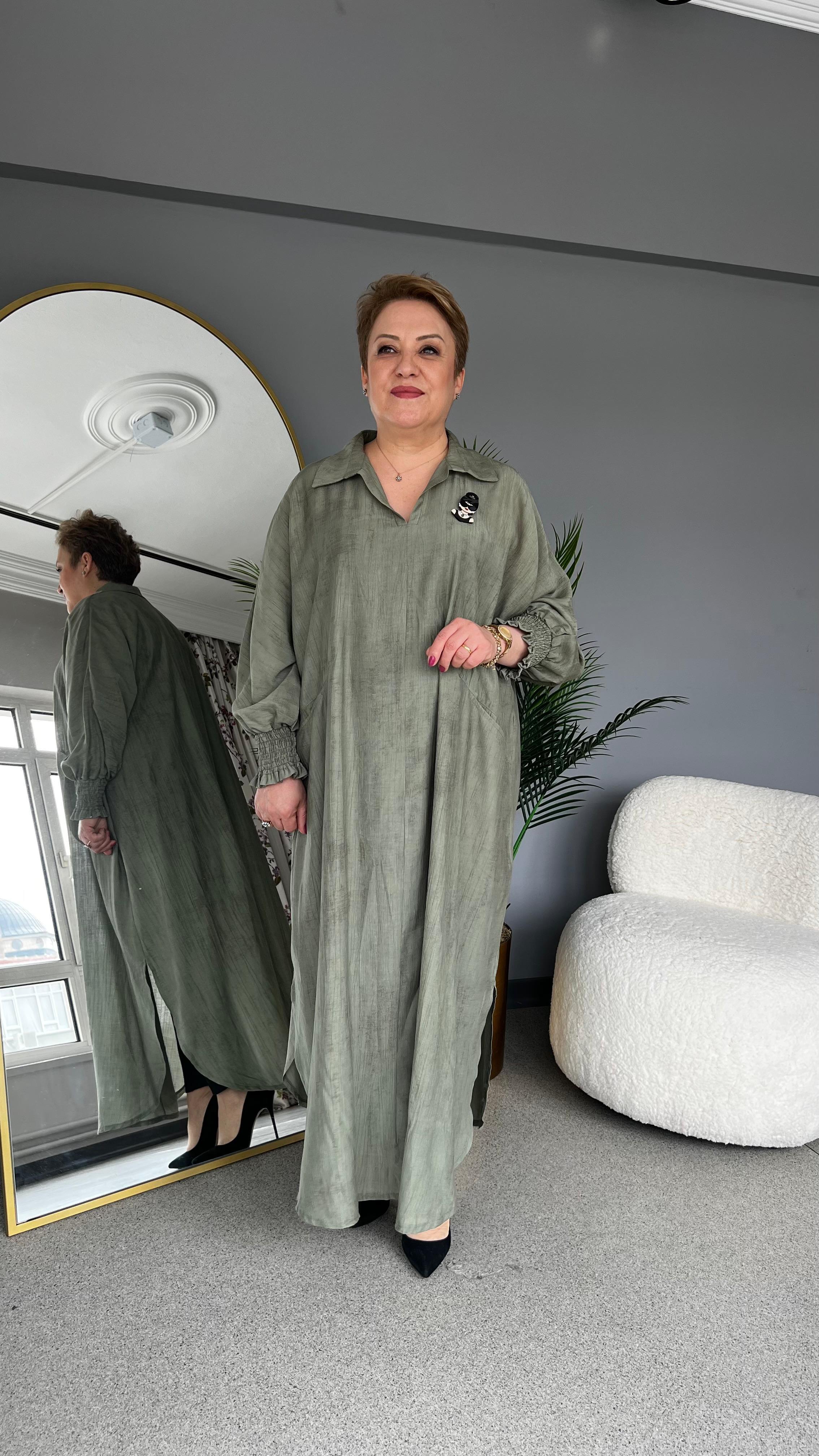 Selma Büyük Beden Broşlu Elbise