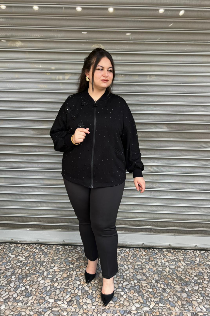 Selma Büyük Beden Çiiçek Aplikeli Hırka
