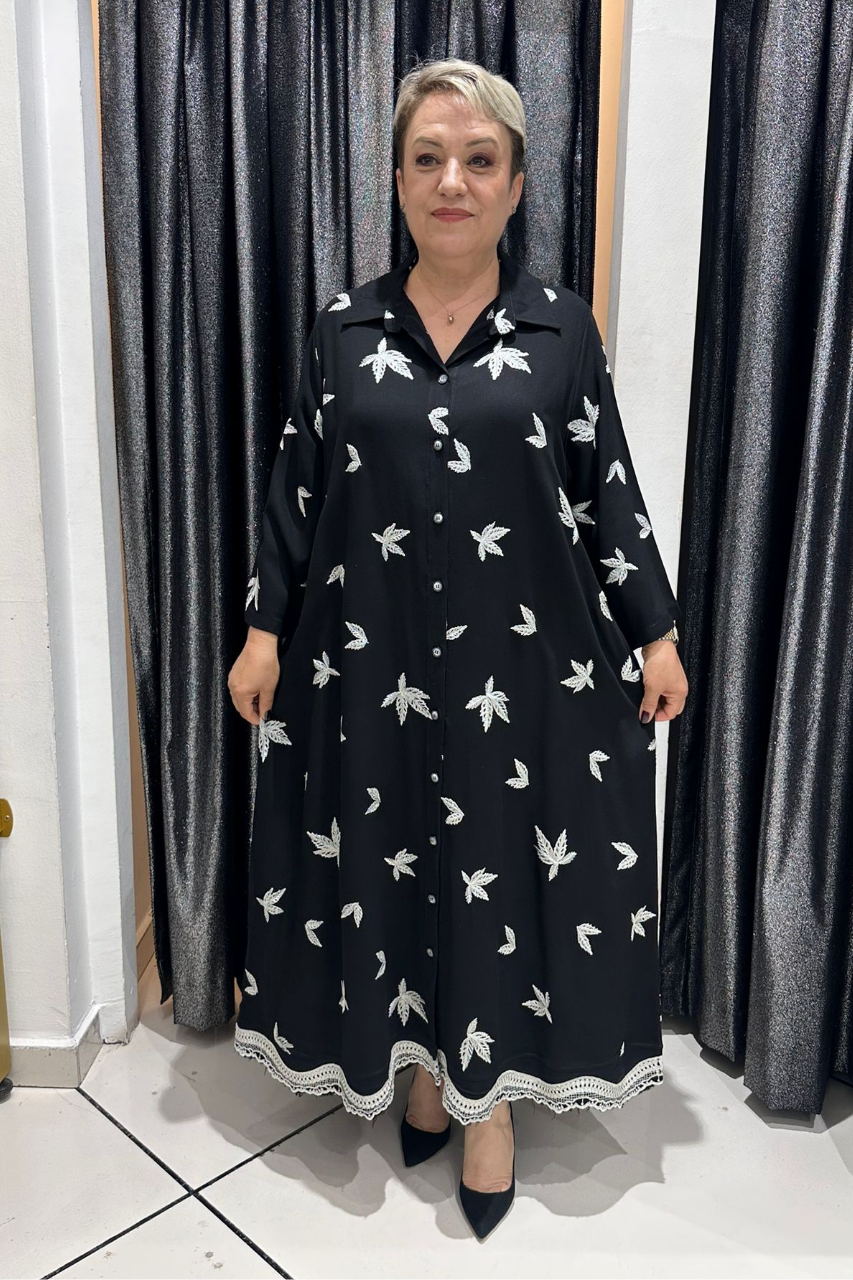 Selma Büyük Beden Dantel Detaylı Düğmeli Elbise