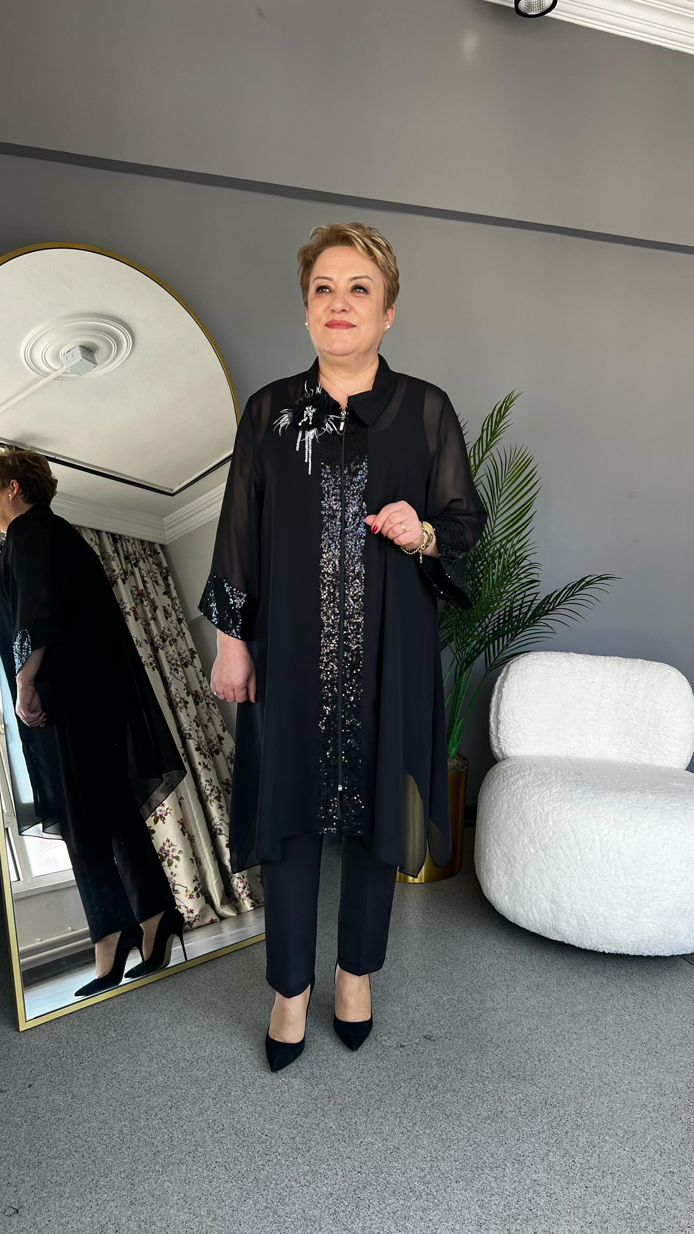 Selma Büyük Beden Fermuarlı İçli Dışlı Takım