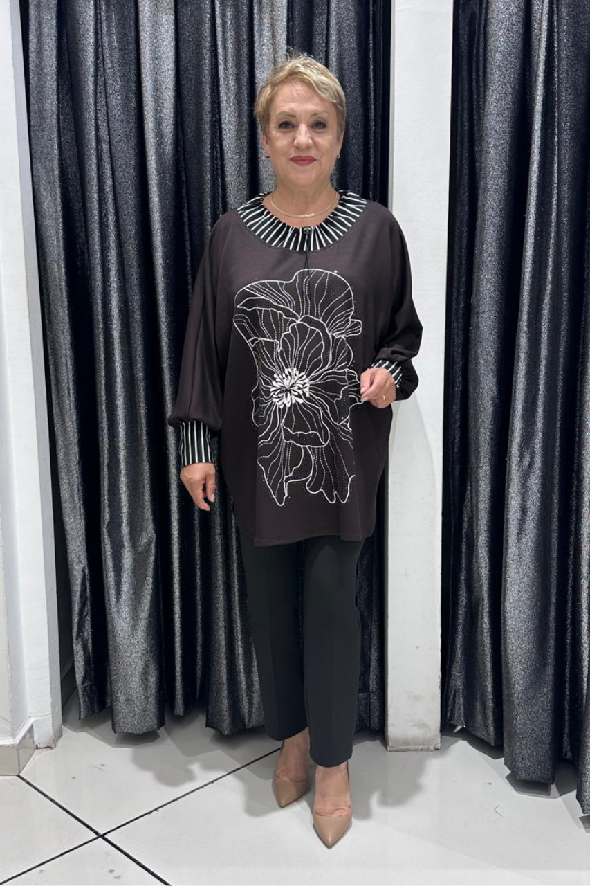 Selma Büyük Beden Modern Tasarım Çizgili Yaka Detaylı Bluz