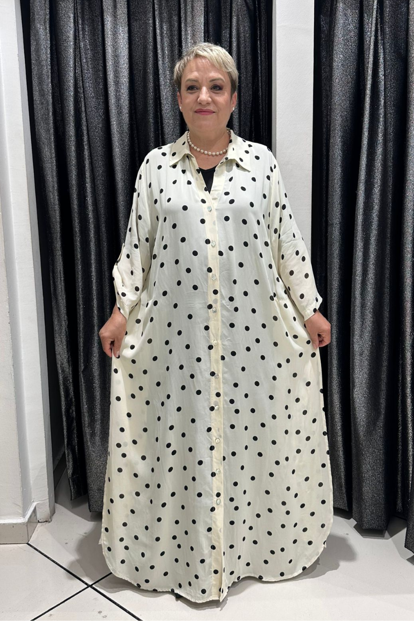 Selma Büyük Beden Puantiye Desenli Altlı Üstlü Takım