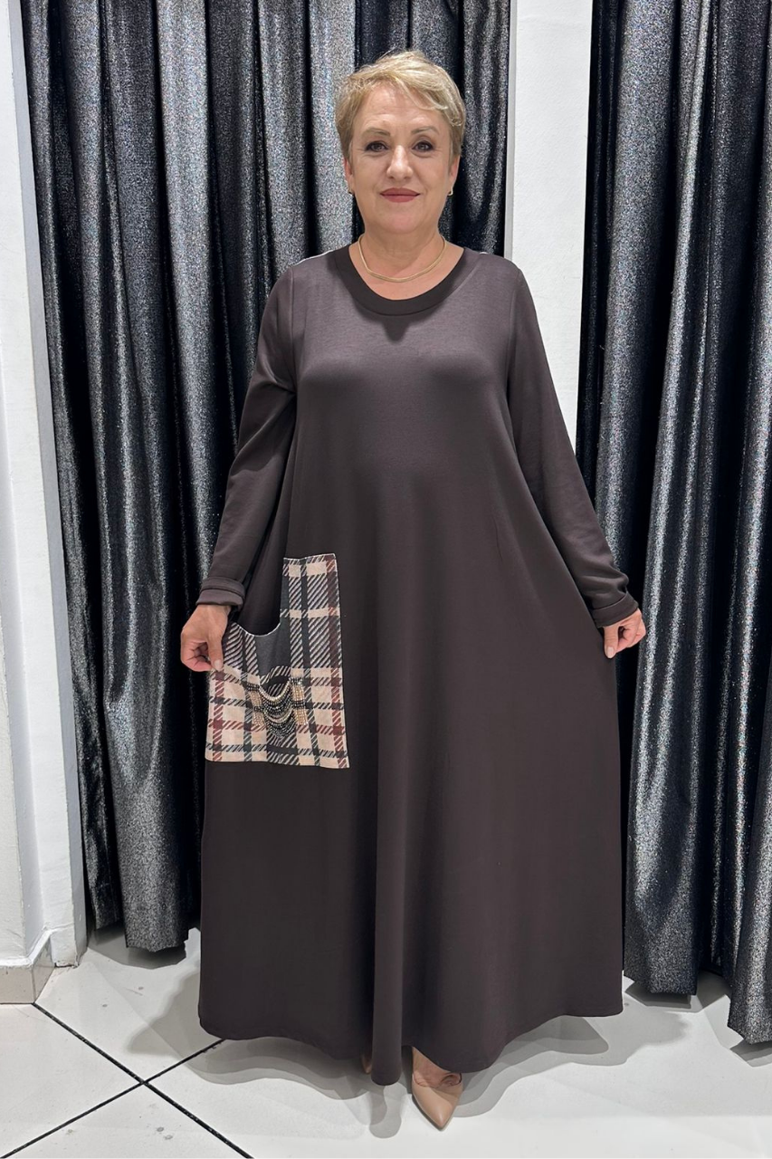 Selma Büyük Beden Rahat Kesim Cep Detaylı Aksesuarlı Elbise