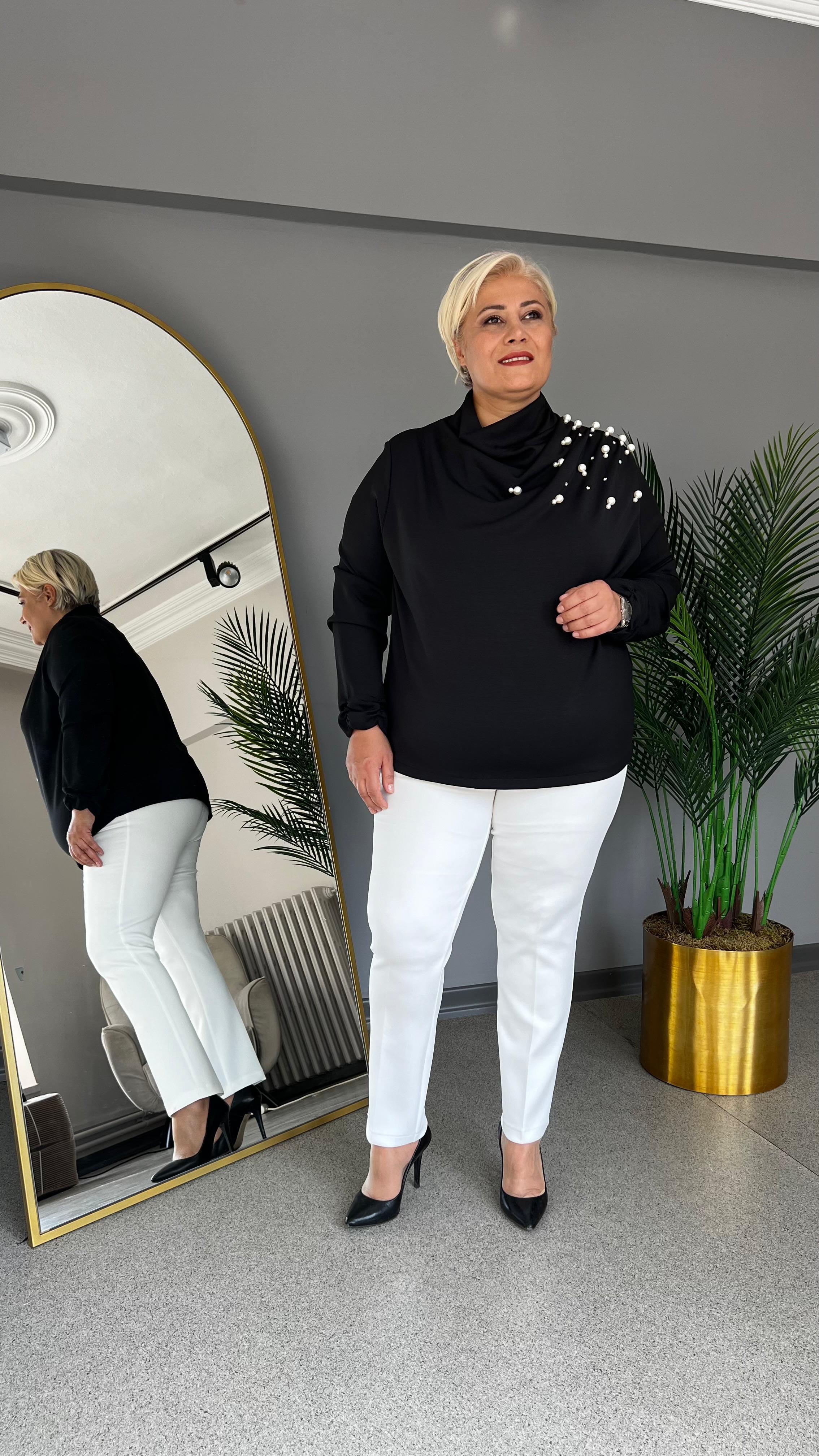 Selma Büyük Beden Spor Şık İncili Bluz
