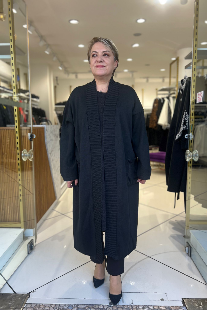 Selma Büyük Beden Uzun Düz Kesim Hırka