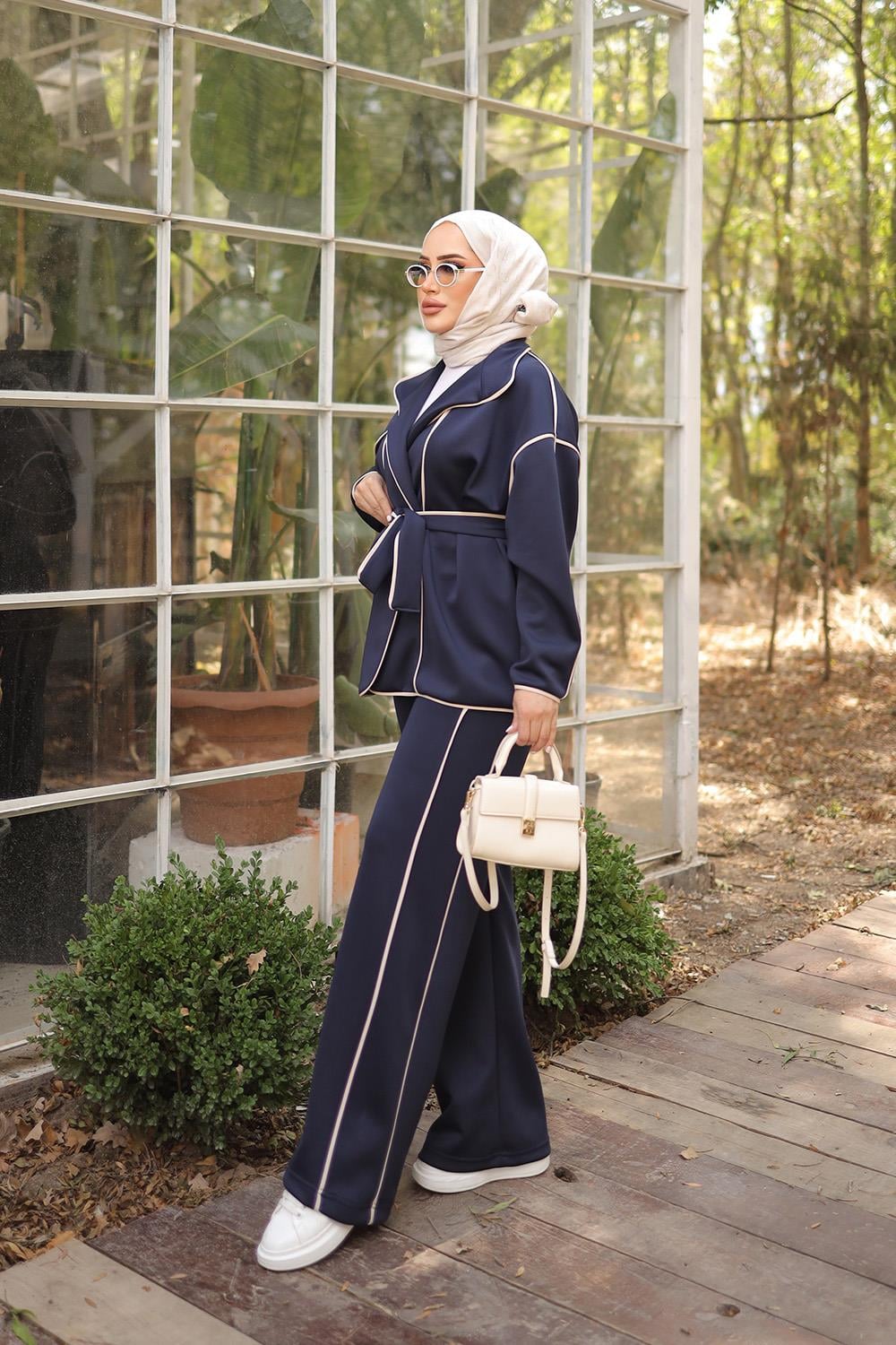 EVA BİYELİ TAKIM