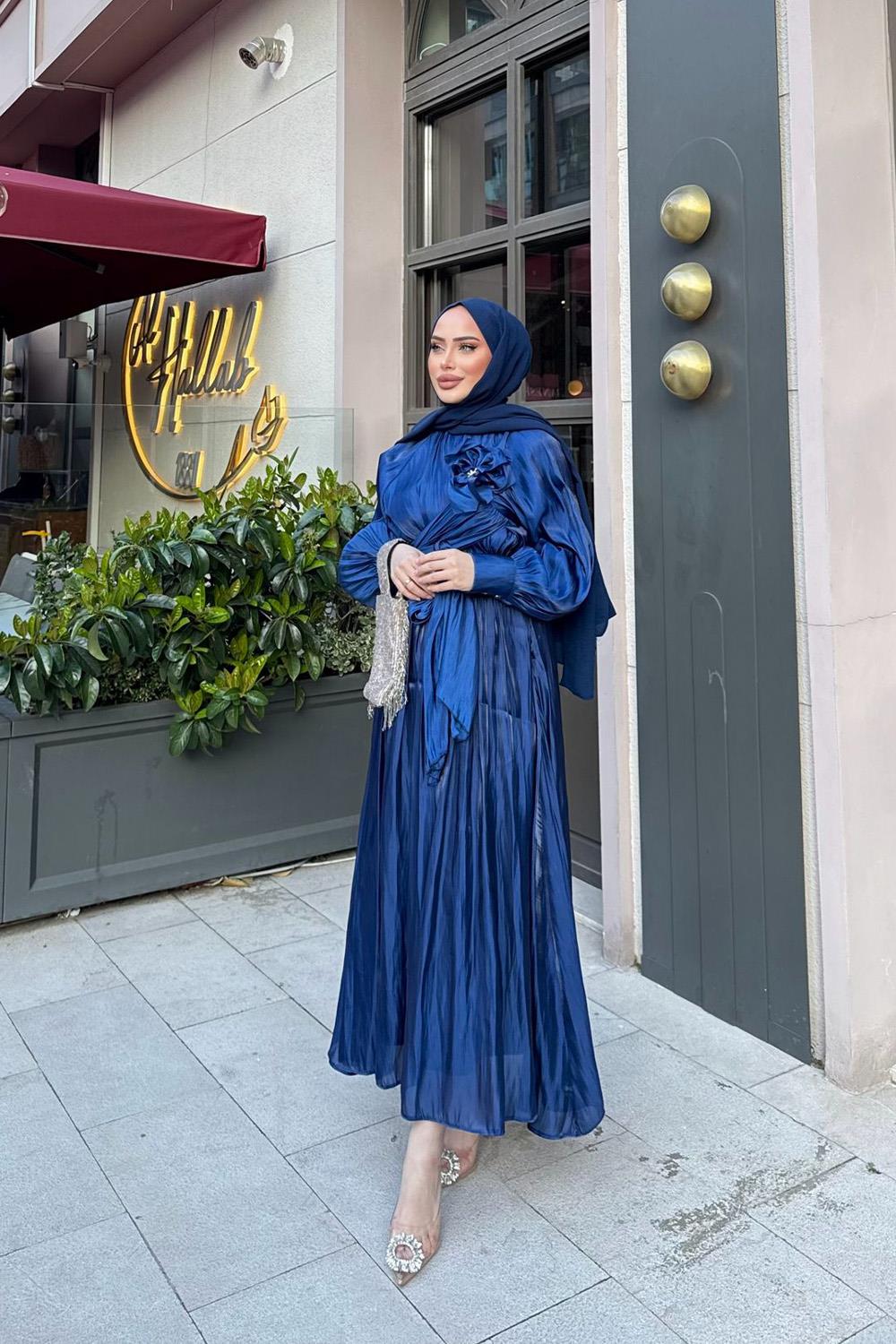HELEN ETEKLİ TAKIM 