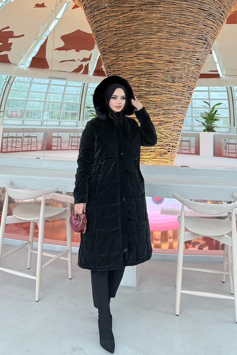 KÜRK KAPŞONLU MONT