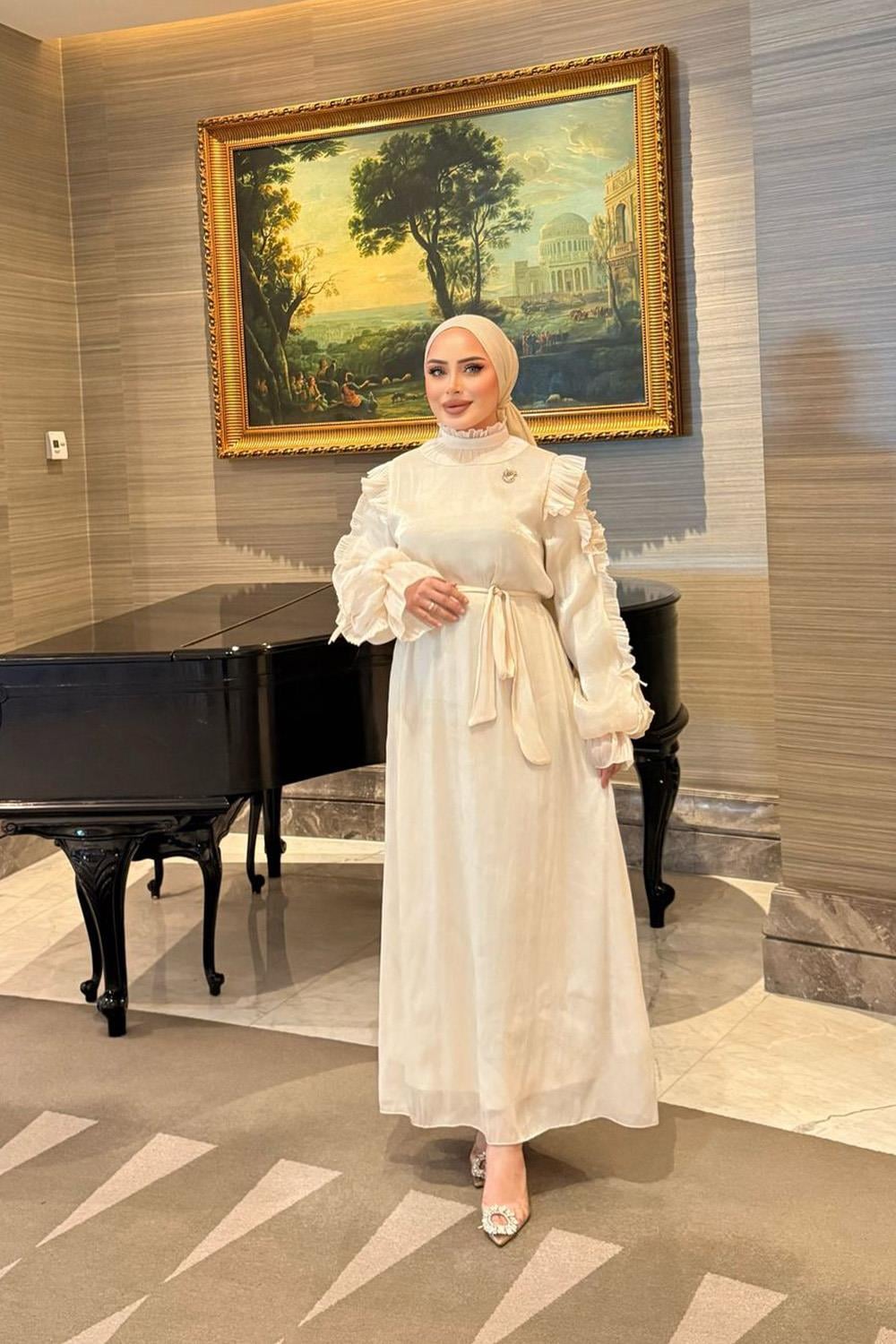 LOYA BROŞLU ELBİSE