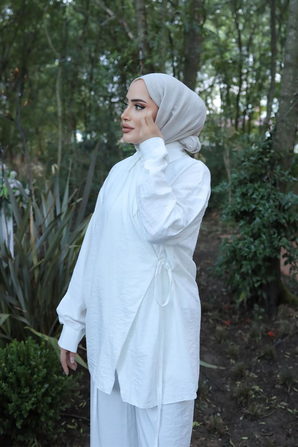 YANDAN BAĞCIKLI TAKIM BEYAZ