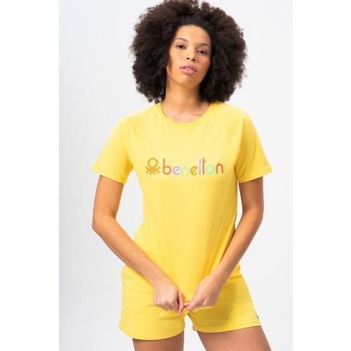 benetton-t-shirt-161d27.jpg