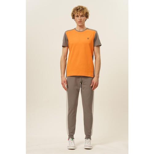 benetton-t-shirt-d-eb69.jpg