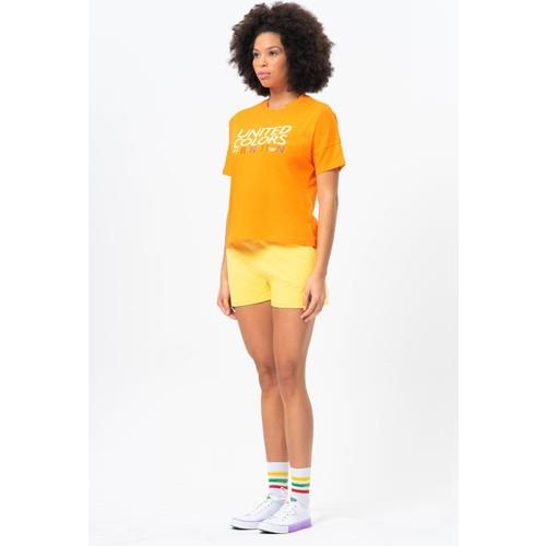benetton-t-shirt-fc7ef5.jpg