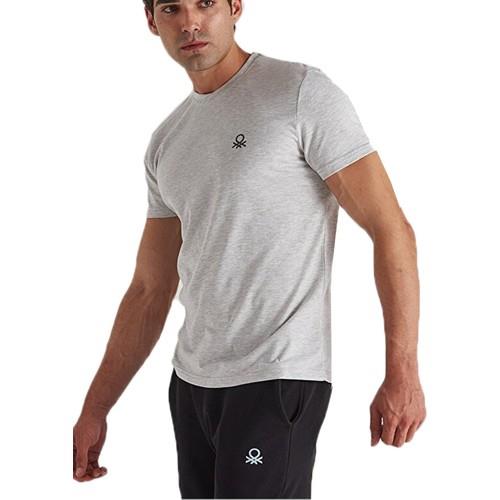 benetton-tshirt--93b6-.jpg