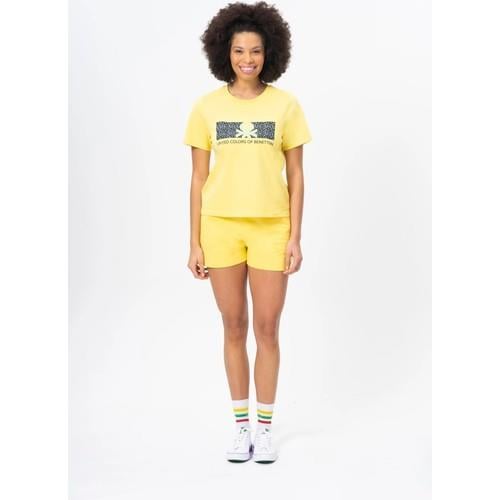 benetton-tshirt-b78d83.jpg
