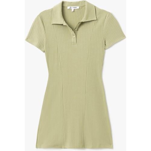 dresses-19676b.jpg