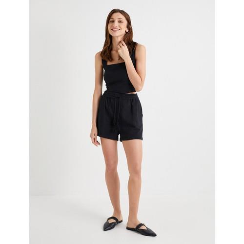 shorts-653c2e.jpg