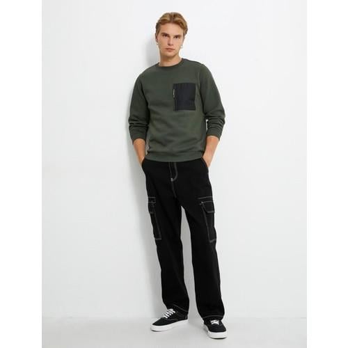 sweatshirts--93c8-.jpg