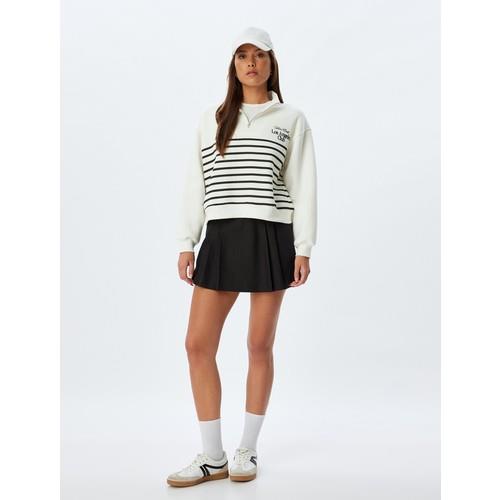 sweatshirts-5-82cb.jpg