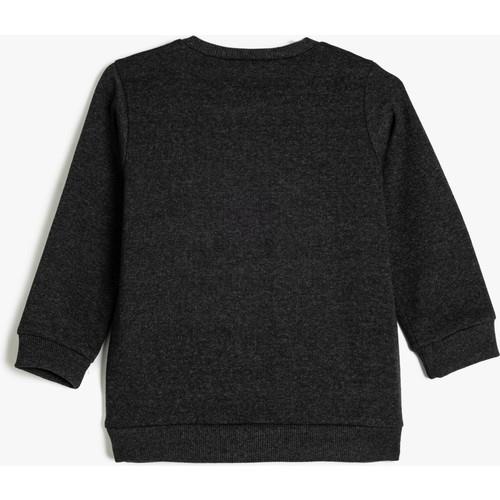 sweatshirts-a1fd91.jpg