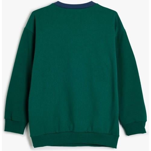 sweatshirts-d5263c.jpg