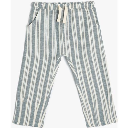 trousers-634449.jpg