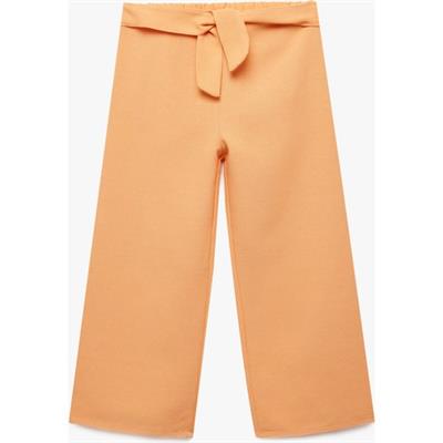 trousers-7ba633.jpg
