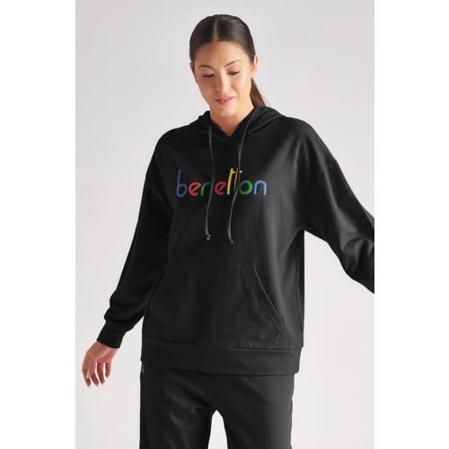benetton-sweat-28b334.jpg