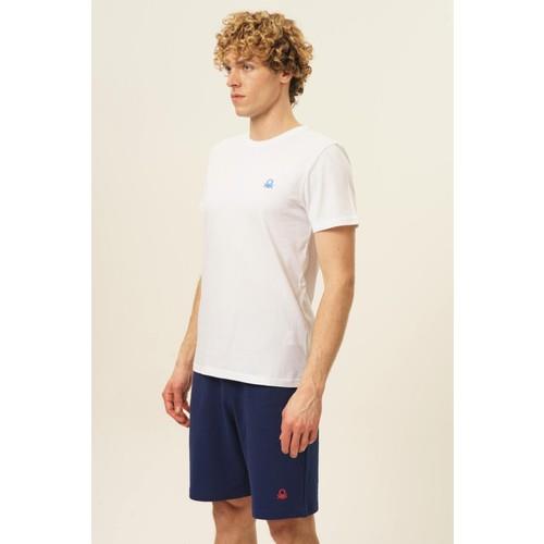 benetton-t-shirt-3-4bc8.jpg
