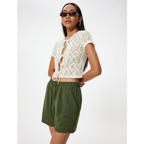 shorts-b4cd12.jpg