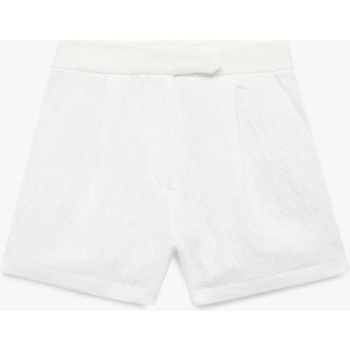 shorts-b61132.jpg