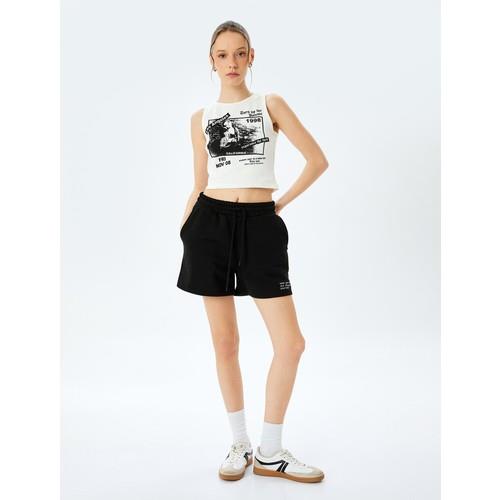 shorts-bfd5b3.jpg