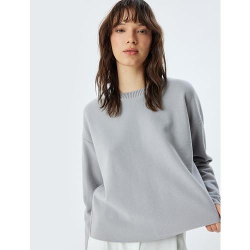sweatshirts-f69d1c.jpg