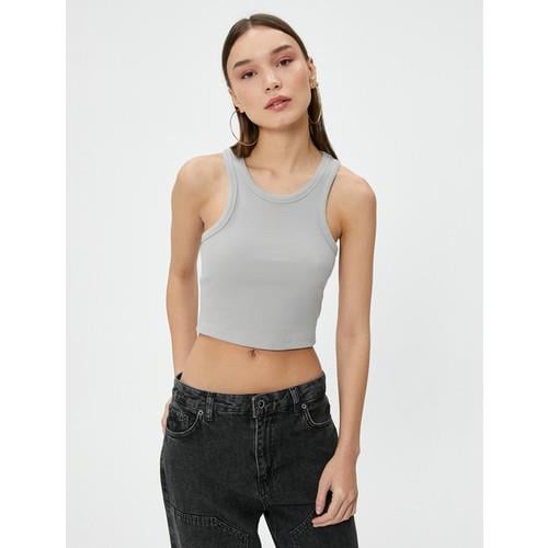 tanktops-bsc-64957e.jpg