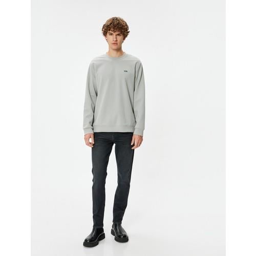 trousers-4c48-b.jpg