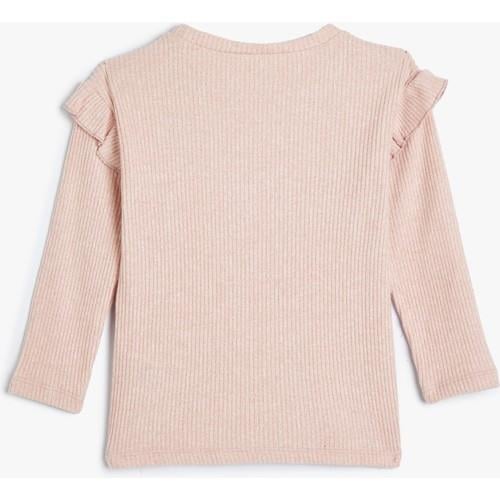 tshirt-ls-690939.jpg
