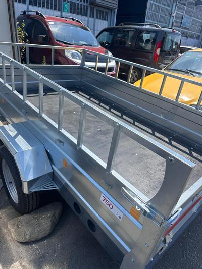 YÜK RÖMORKU 120*250
