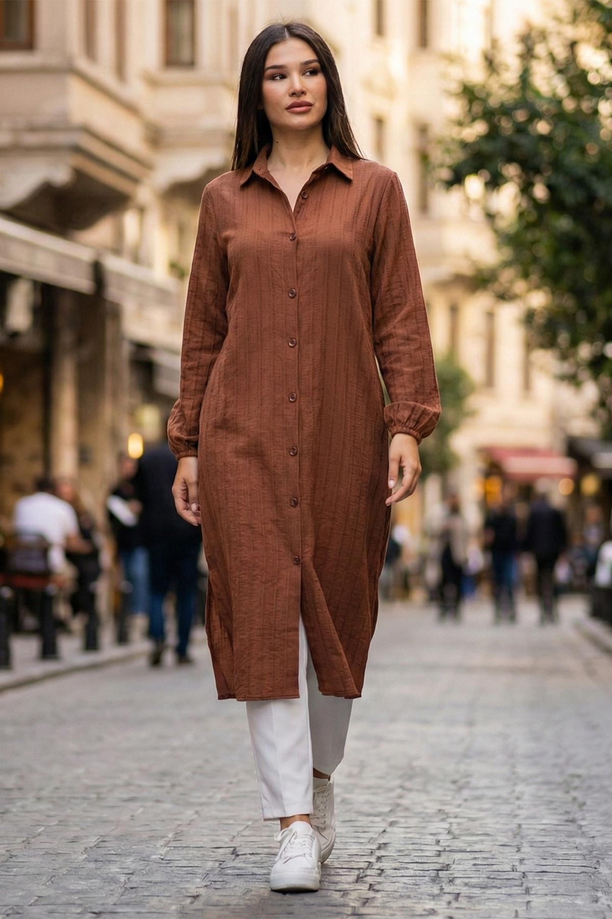 Düğmeli Uzun Gömlek Kahverengi SS2109